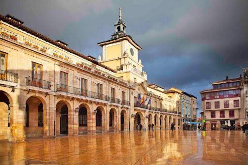 Campillin Lado Ayuntamiento Www Venaoviedo Es Oviedo Exterior foto